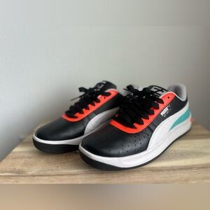 Puma Black leather with orange & teal detailing Sneakers size 10
